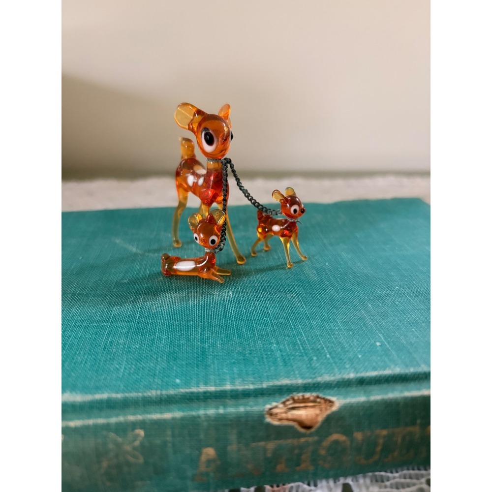 Vintage Miniature Blown Glass Deer Family Amber Doe and Fawns with Chain